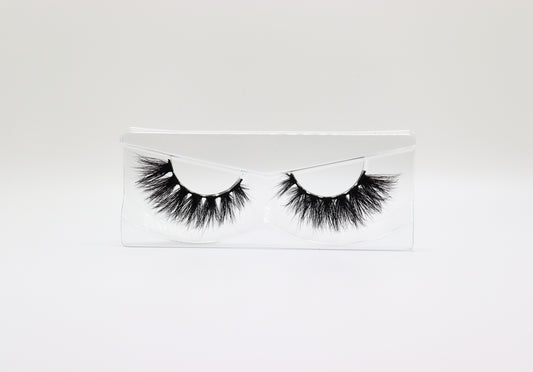 Flawless Lashes by Ana K - Mamacita